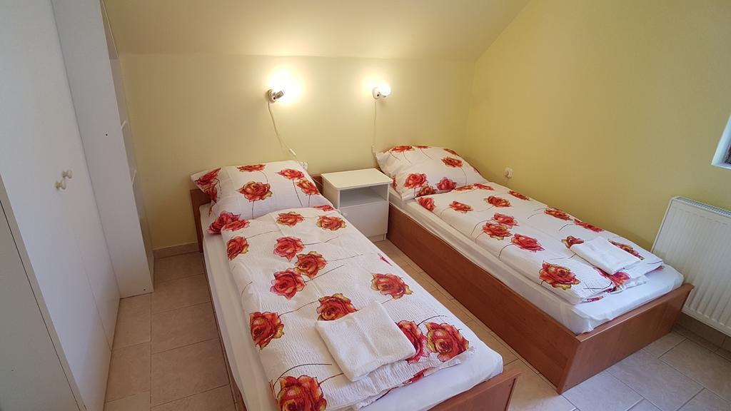 Villa Nora Heviz Ngoại thất bức ảnh