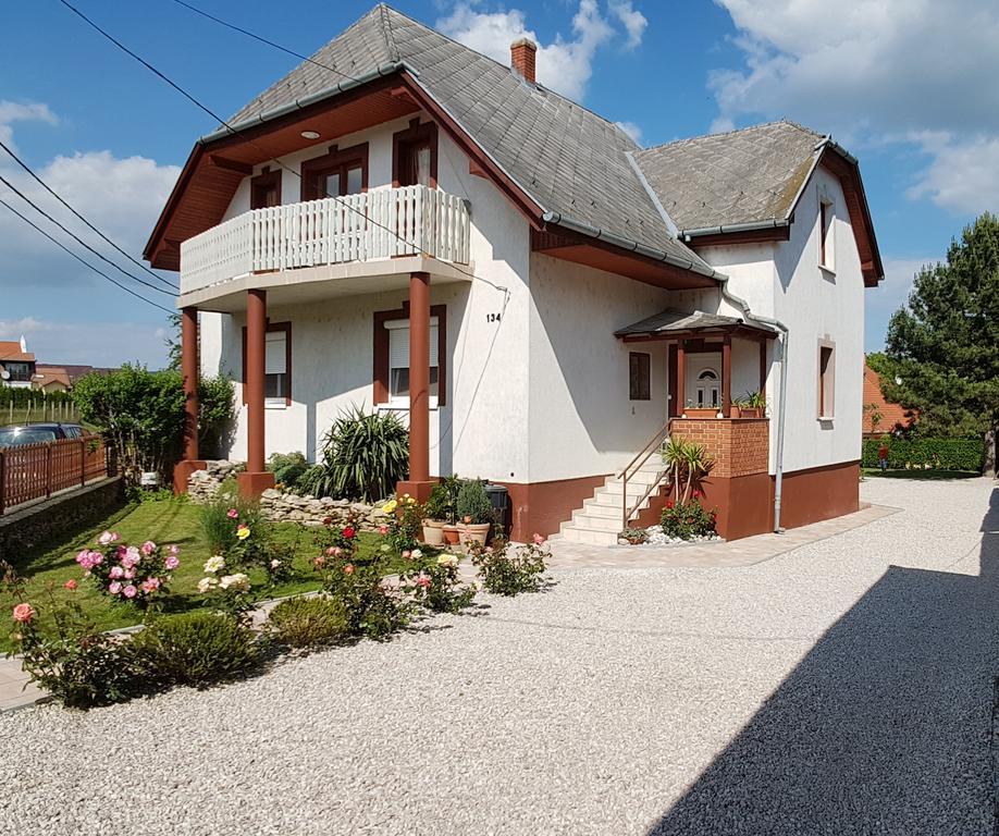 Villa Nora Heviz Ngoại thất bức ảnh